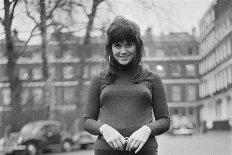 Linda ronstadt measurements. Things To Know About Linda ronstadt measurements. 
